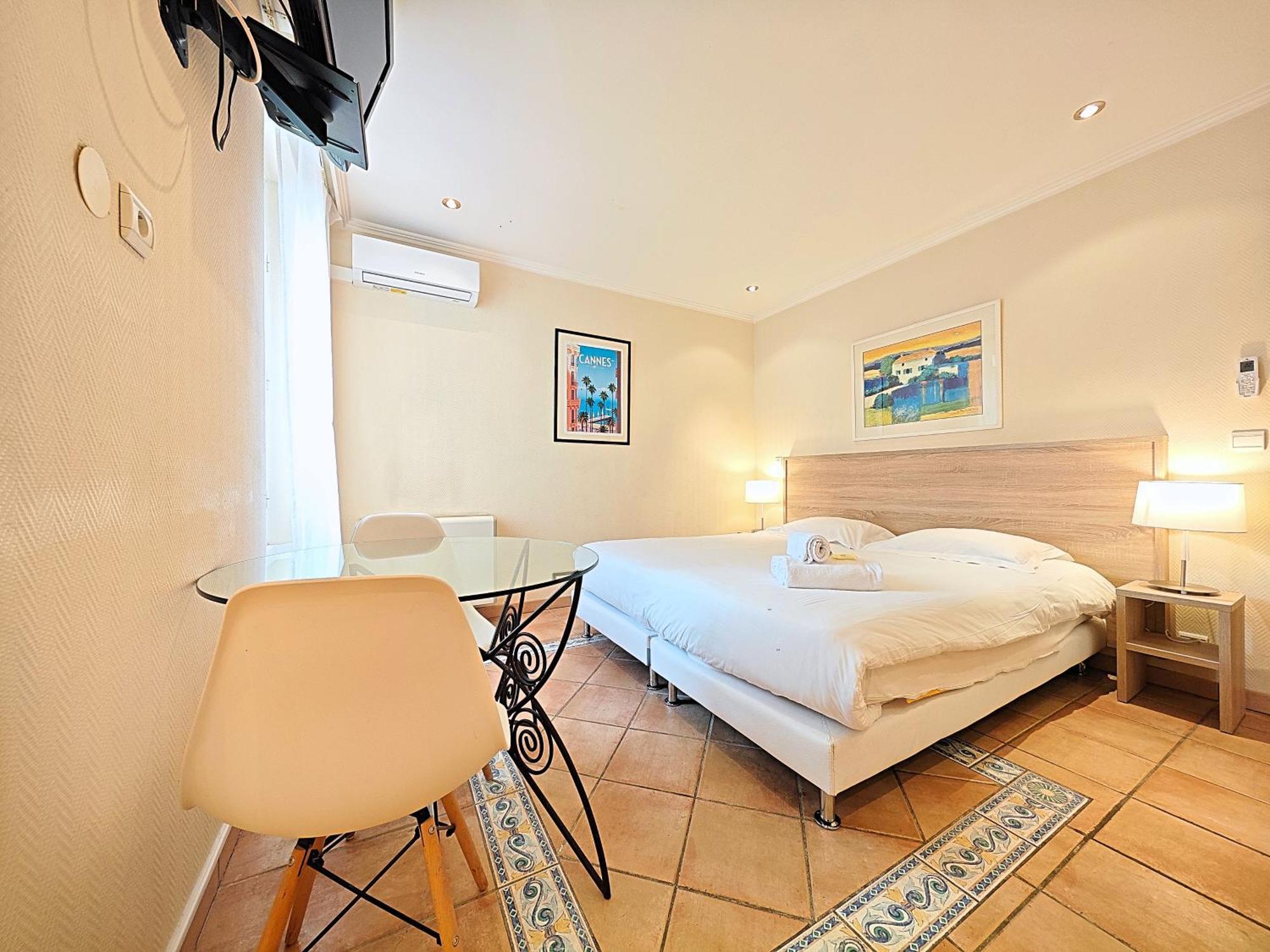 Viva Riviera Residence Commandant Andre Cannes Exterior photo